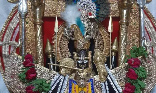 जय श्री कोटड़ी श्याम दरबार आज मंगला श्रृंगार आरती के दर्शन दिनांक 19-04-2024* जय श्री कोटड़ी श्याम दरबार आज मंगला श्रृंगार आरती के दर्शन दिनांक 19-04-2024*