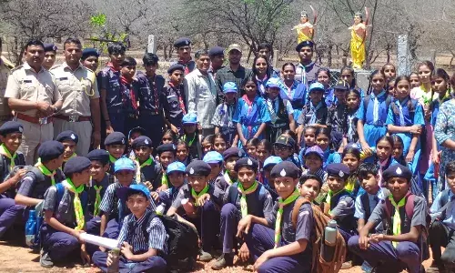 इको पार्क मे मनाया विश्व पृथ्वी दिवस, लव कुश प्रतिमा को देख बच्चे प्रफुल्लित हो उठे