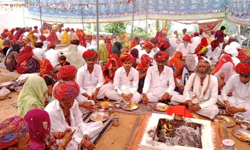 देवनारायण मंदिर में मूर्ती स्थापना शुक्रवार को