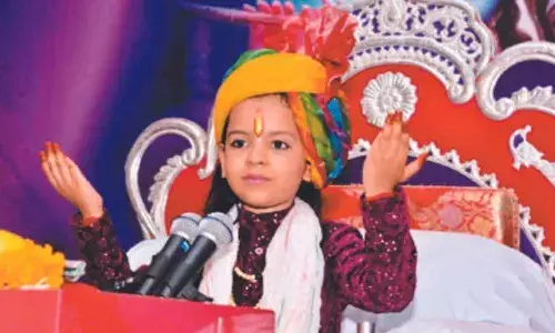 6 साल की बच्ची सुना रही ‘नानी बाई का मायरा’