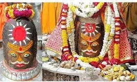 मस्तक पर सूर्य लगाकर सजे बाबा महाकाल, भस्मारती में किया गया भांग से श्रृंगार