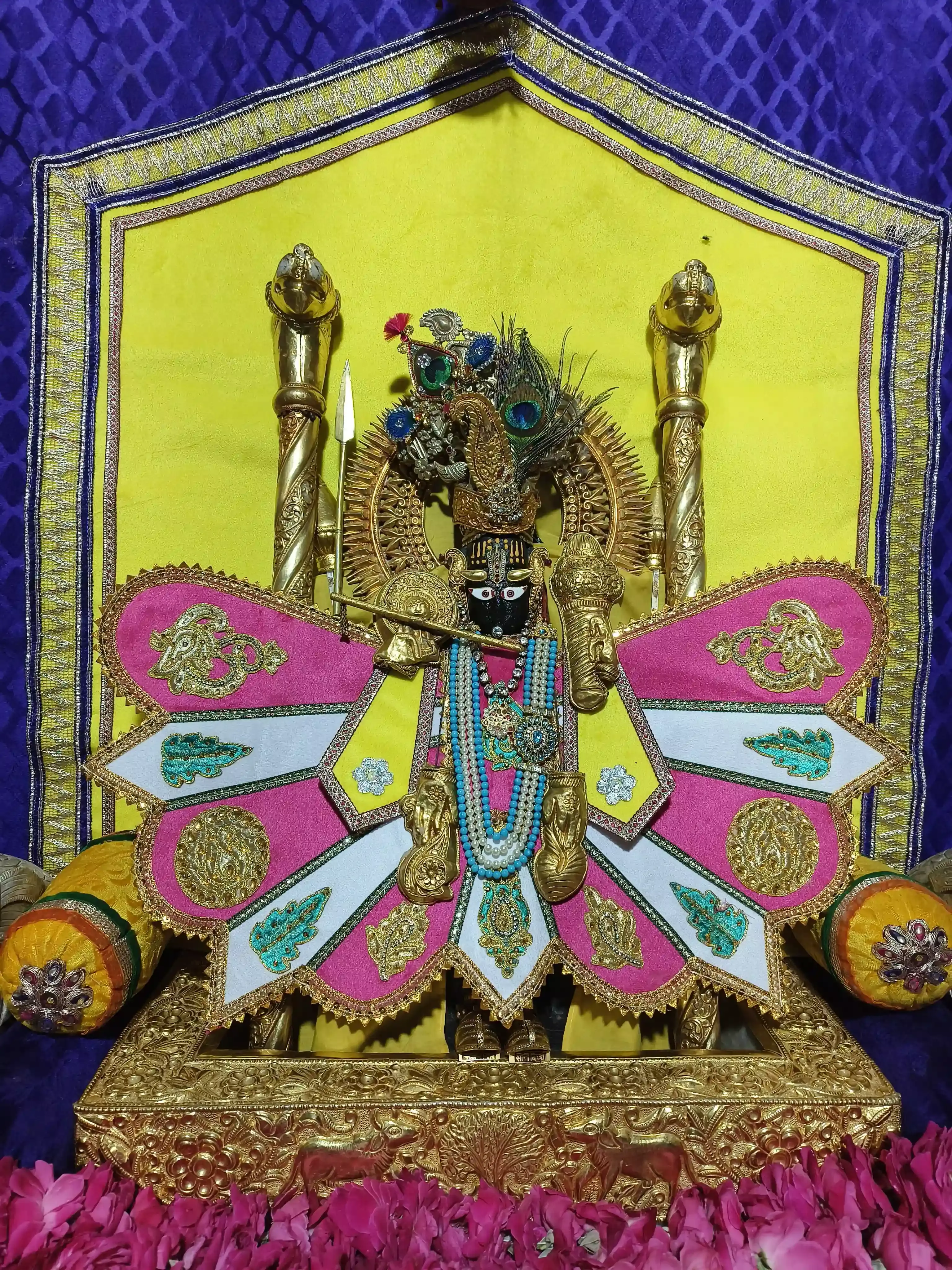 जय श्री कोटड़ी श्याम दरबार आज मंगला श्रृंगार आरती के दर्शन दिनांक     13-05-2024*