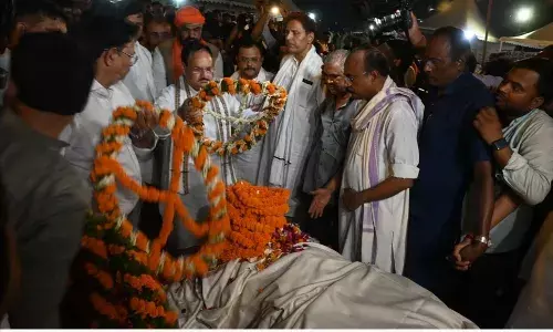 पटना में बिहार के पूर्व डिप्टी सीएम सुशील मोदी पंचतत्व  में विलीन