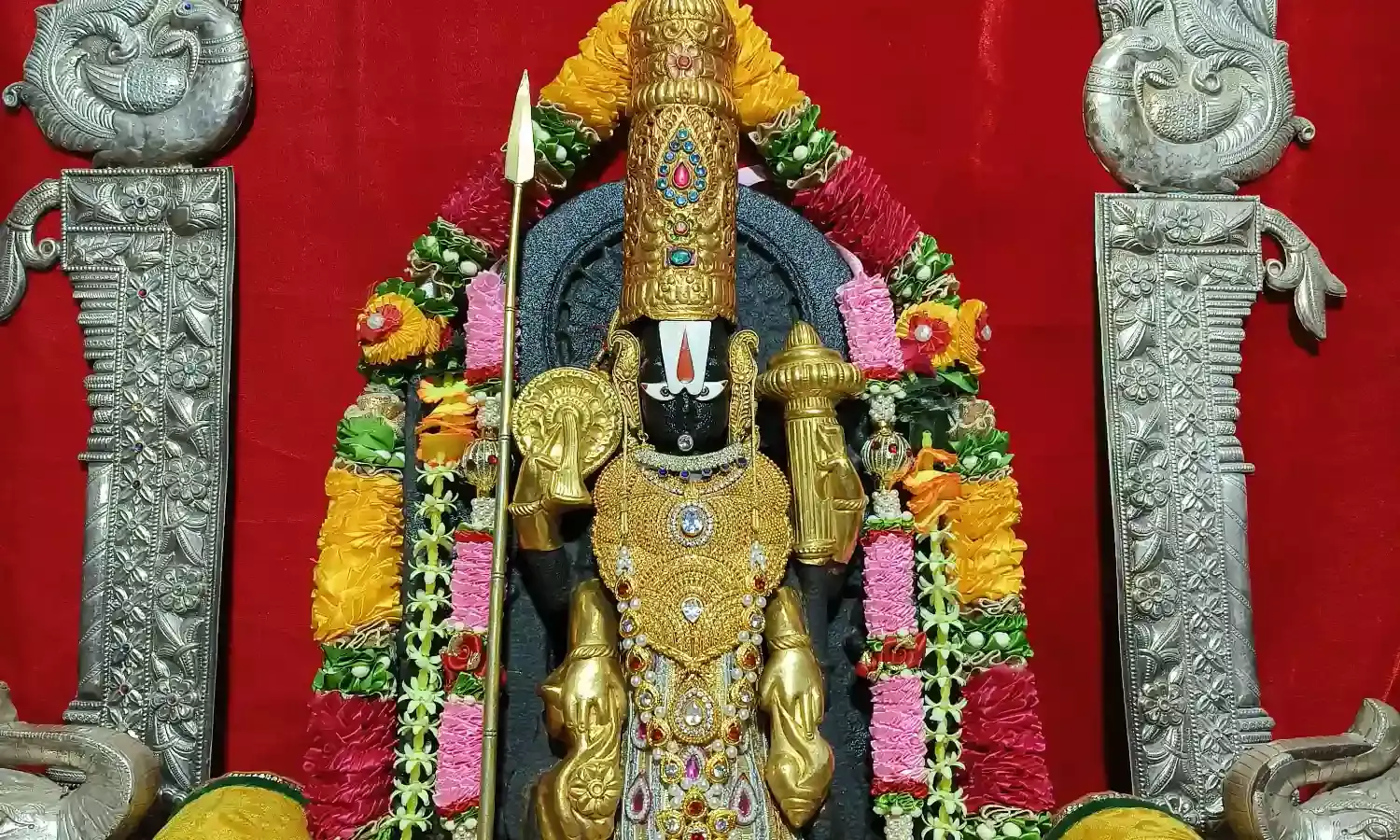 जय श्री कोटड़ी श्याम दरबार आज मंगला श्रृंगार आरती के दर्शन दिनांक     18-05-2024*