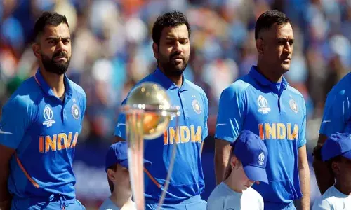 आज कोहली और धोनी एक साथ खेल रहे हैं अपना अंतिम मैच