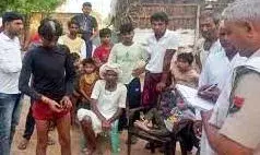 दिव्यांग से हैवानियत, खंभे से बांध काट दिए सिर के बाल