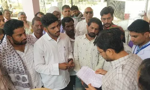 कलक्टर ने किया गुलाबपुरा क्षेत्र का दौरा, लिया जायजा, दिए निर्देश