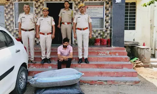 मारुति कार से 38.200 किलोग्राम डोडा चुरा पकड़ा, तस्कर गिरफ्तार
