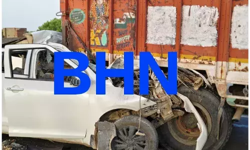 बैंगलुरु में था जीजा-साले का कपड़े का शोरूम, गलत संगत में पडऩे के बाद पकड़ा तस्करी का रास्ता, सड़क हादसे में गंवाई दोनों ने जान बैंगलुरु में था जीजा-साले का कपड़े का शोरूम, गलत संगत में पडऩे के बाद पकड़ा तस्करी का रास्ता, सड़क हादसे में गंवाई दोनों ने जान