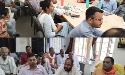 भीषण गर्मी को लेकर आसींद ब्लॉक के अधिकारियों की आपातकालीन बैठक