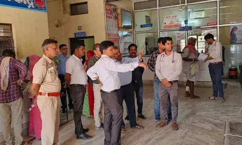 बनेड़ा एसडीएम ने किया विभिन्न कार्यालयों का आकस्मिक निरीक्षण बनेड़ा एसडीएम ने किया विभिन्न कार्यालयों का आकस्मिक निरीक्षण