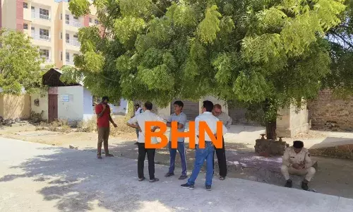 परेशान अधेड़ ने फांसी लगाकर दी जान, लिखा सुसाइड नोट