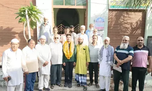 नीट टॉपर बिलाल का किया सम्मान