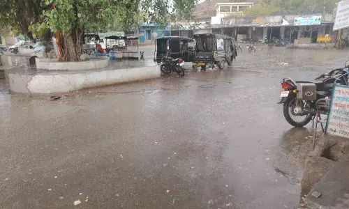 बनेड़ा में हुई बूंदाबांदी, लोगो को मिली राहत बनेड़ा में हुई बूंदाबांदी, लोगो को मिली राहत