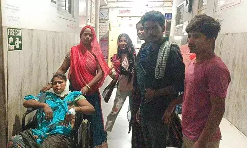 दंपती के साथ मारपीट