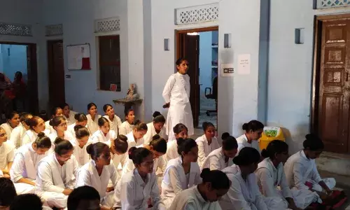 रेड क्रॉस ने कॉलेज में किया रक्तदान मोटिवेशन कार्यक्रम