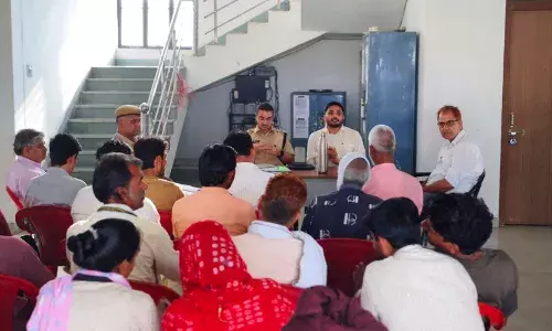 शान्ति समिति की बैठक में छाया रायपुर गढ़ का मुद्दा