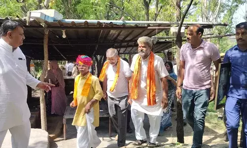 जनजाति क्षेत्रीय विकास मंत्री ने पिपलांत्री में देखे पर्यावरण संरक्षण के कार्य जनजाति क्षेत्रीय विकास मंत्री ने पिपलांत्री में देखे पर्यावरण संरक्षण के कार्य