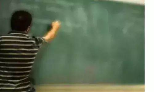 20 साल से खुद की जगह डमी शिक्षकों से नौकरी करवा रहा था दंपती, अब सूद समेत होगी करोड़ों की वसूली