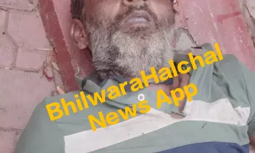 तालाब में मिली लाश, फैली सनसनी, पहचान के किये जा रहे हैं प्रयास