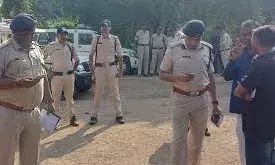 दो को मारी गई गोली, होमगार्ड जवान का काटा गला;  दहशत