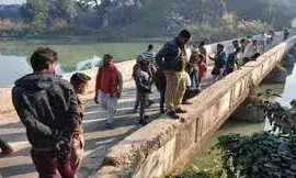 मां ने तीन बेटों को नहर में डुबोया, दो की मौत... एक की तलाश जारी