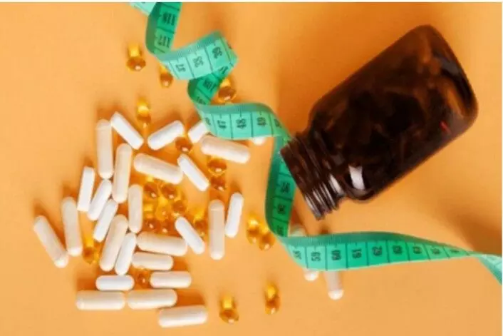 आंखों को अंधा करने वाली दुर्लभ बीमारी वजन घटाने वाली दवाओं से खतरा आंखों को अंधा करने वाली दुर्लभ बीमारी वजन घटाने वाली दवाओं से खतरा