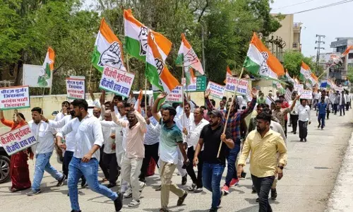 गंगापुर में सीता देवी के निलंबन का विरोध, रैली निकाली, एसडीएम को सौंपा ज्ञापन