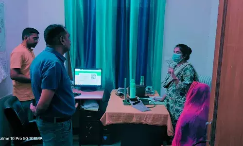 चिकित्सा संस्थानो पर अधिकारीयों ने अभियान को लेकर किया औचक निरीक्षण
