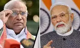 पीएम मोदी को बुनियादी आर्थिक मुद्दों पर ध्यान देना चाहिए, खरगे का केंद्र पर निशाना पीएम मोदी को बुनियादी आर्थिक मुद्दों पर ध्यान देना चाहिए, खरगे का केंद्र पर निशाना