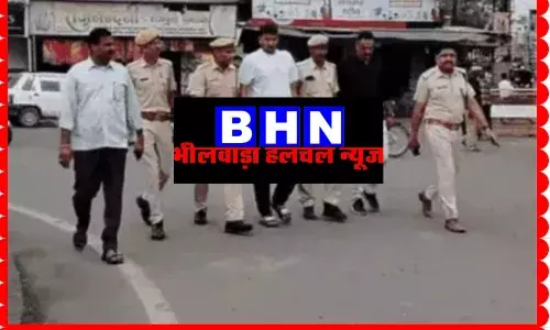 रॉयल्टी विवाद में जानलेवा हमला करने वाले 5 हजार के ईनामी मनीष का पुलिस ने बाजार में निकाला जुलूस