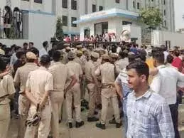 उदयपुर में विरोध के बीच जीबीएच हॉस्पिटल  के कुछ अवैध निर्माण  किए सीज