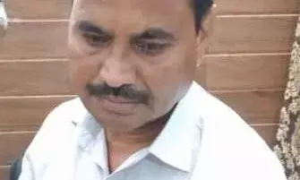 जिला आबकारी अधिकारी 1.70 लाख रुपए की रिश्वत लेते रंगे हाथ गिरफ्तार