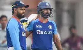 पंत ने तोड़ा दिनेश कार्तिक का रिकॉर्ड