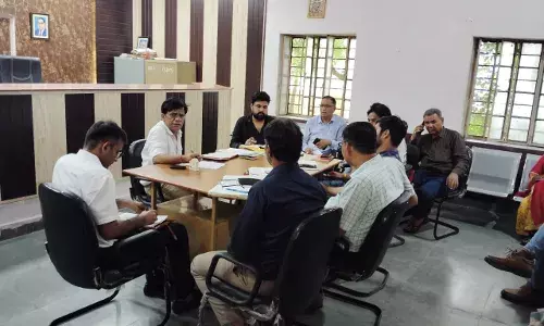 वृक्षारोपण कार्यक्रम के लिए हुई बैठक