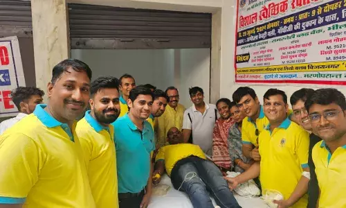 11वें रक्तदान शिविर में 101 यूनिट रक्त संग्रहित