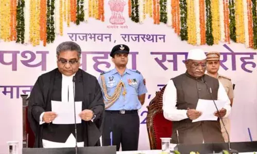 हरिभाऊ किसनराव बागड़े ने राजस्थान के राज्यपाल पद की शपथ ली