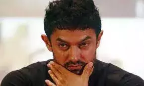 आमिर खान फिल्मों से ले रहे संन्यास आमिर खान फिल्मों से ले रहे संन्यास