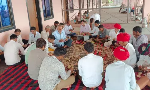 बाणमाता शक्तिपीठ में खोला दानपात्र, 6 लाख 15 हजार की राशि निकली