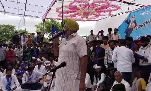 दलितों पर हो रहे अत्याचारों को लेकर जताई चिंता दलितों पर हो रहे अत्याचारों को लेकर जताई चिंता