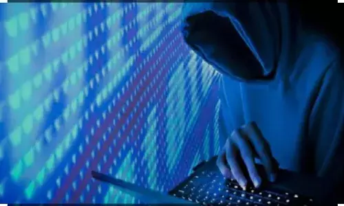 वीडियो कॉल के जरिए लोगो को  लूट रहे साइबर अपराधी