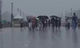 दिल्ली में बारिश की वापसी, आज जमकर बरसेंगे बदरा,जानें मौसम विभाग का ताजा अपडेट
