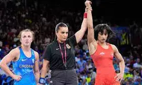 विनेश फोगाट ने सेमीफाइनल में मारी एंट्री