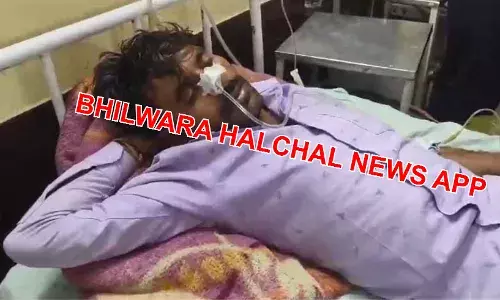 सरपंच सहित अन्य लोगों पर मांगते रुपये देने से मना करने का लगाया आरोप