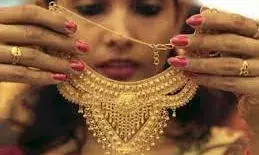 लगातार तीसरे दिन भी सस्ता हुआ गोल्ड, दिल्ली में कितनी हुई कीमत?