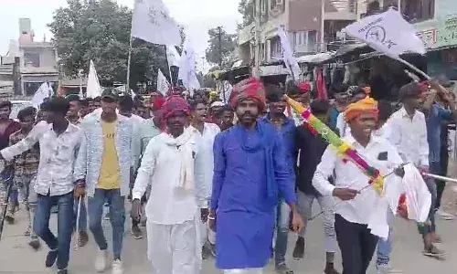 भील सेना व आदिवासी संगठन ने निकाली रैली