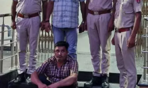 आठ सौ ग्राम अवैध अफीम के साथ हरियाणा का तस्कर गिरफ्तार