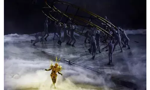 टॉम क्रूज, बिलि एलिश और स्नूप डॉग ने समारोह को बनाया यादगार,पीआर श्रीजेश, मनु भाकर रहे भारत के ध्वजवाहक