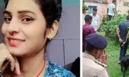 अवैध संबंध के शक में सिपाही  पत्नी, दो बच्चों और अपनी मां को मारकर खुद ने  फांसी लगाकर आत्महत्या कर ली