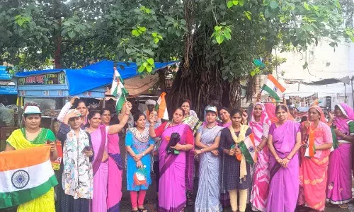 हाफ मैराथन दौड़ प्रतियोगिता व महिला तिरंगा रैली का आयोजन